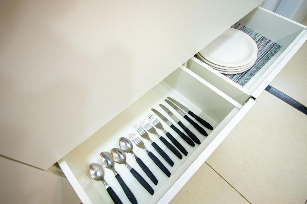 Apto Charmoso Com 2 Quartos - Ppb0603 กัวยาเนีย ภายนอก รูปภาพ